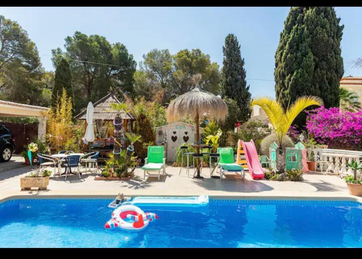 Villa Eva Asiana Guesthouse With Shared Pool Benissa Kültér fotó